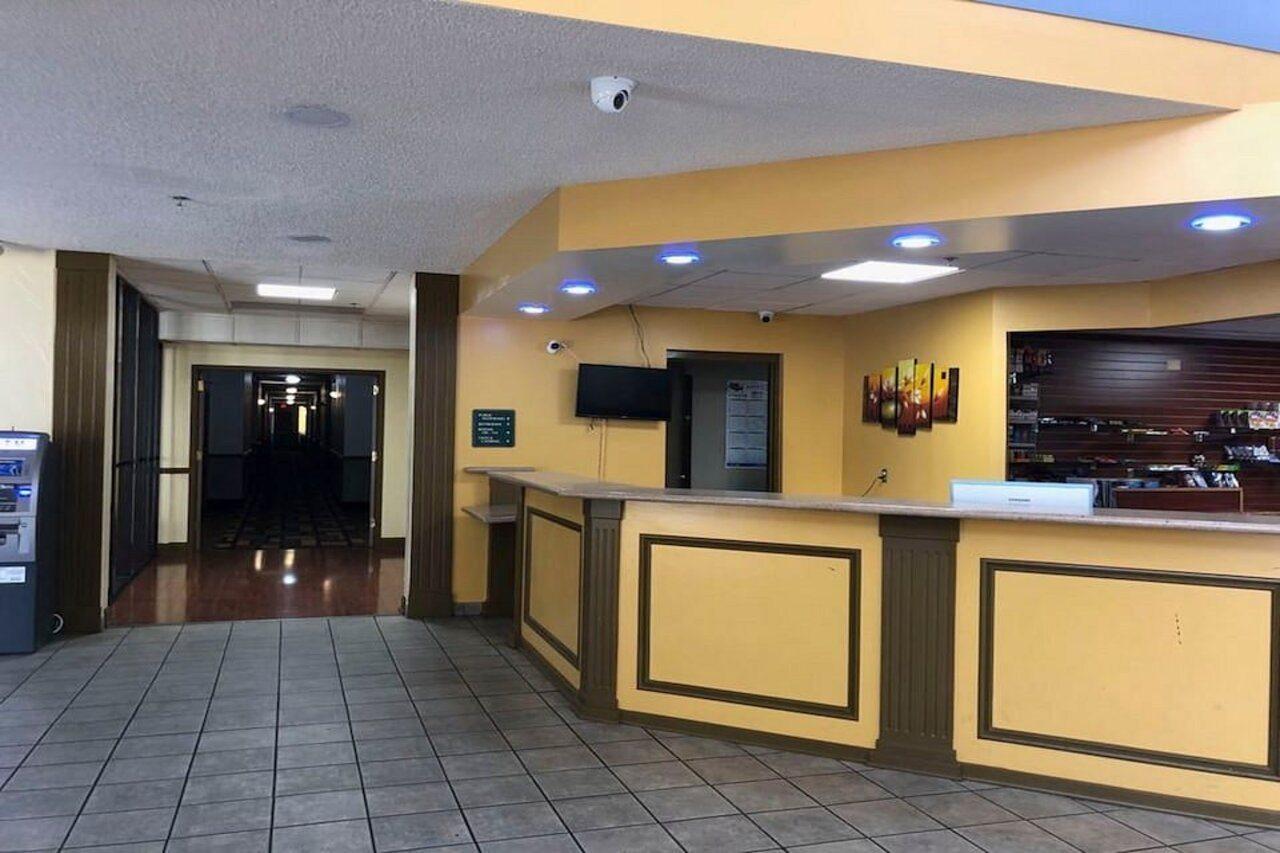 Oyo Hotel Tulsa I-44 Midtown Dış mekan fotoğraf