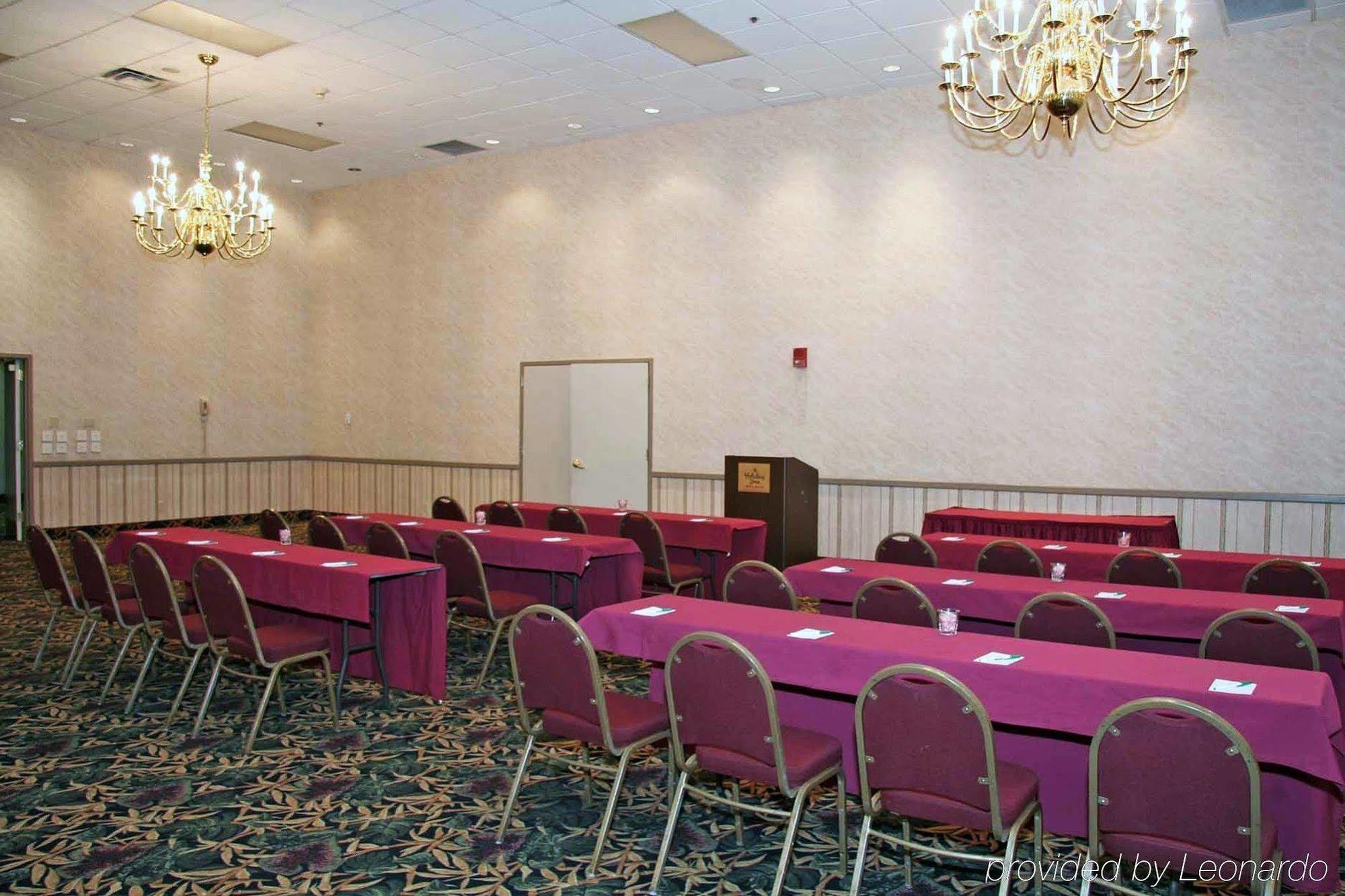 Oyo Hotel Tulsa I-44 Midtown İş olanakları fotoğraf