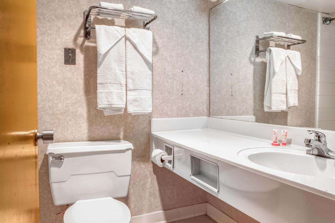 Oyo Hotel Tulsa I-44 Midtown Dış mekan fotoğraf