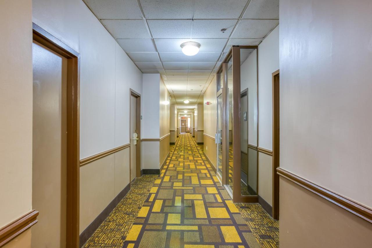 Oyo Hotel Tulsa I-44 Midtown Dış mekan fotoğraf